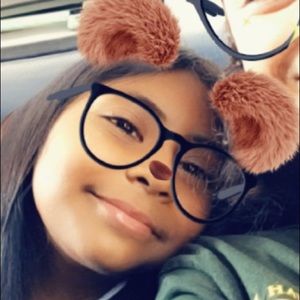 Meet your Posher, Amaya